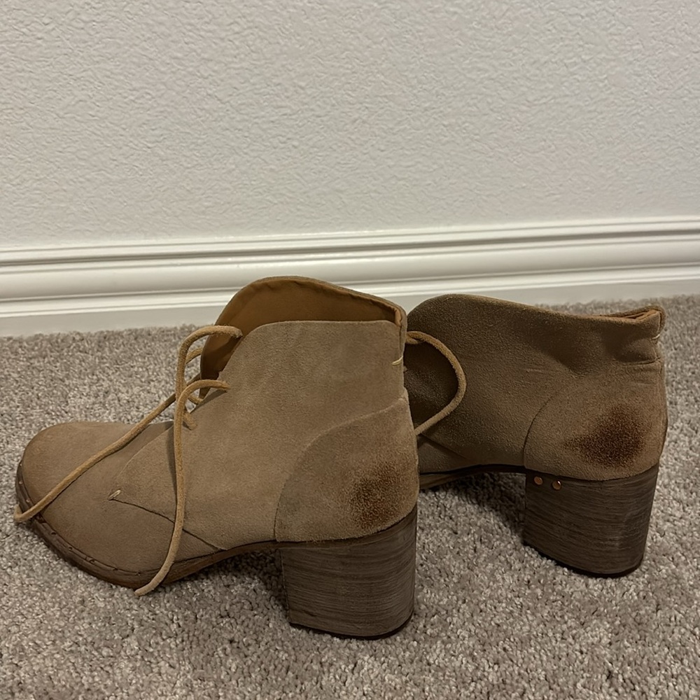 Beek Songlark Ankle Boots Stone Taupe Suede Lace Up Stacked Block Heel - Picture 12 of 13